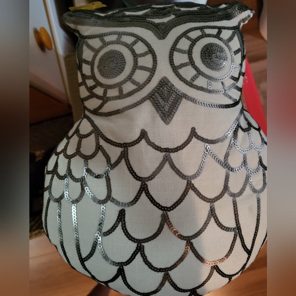 🌟3 for30🌟 Sequin Owl Pillow